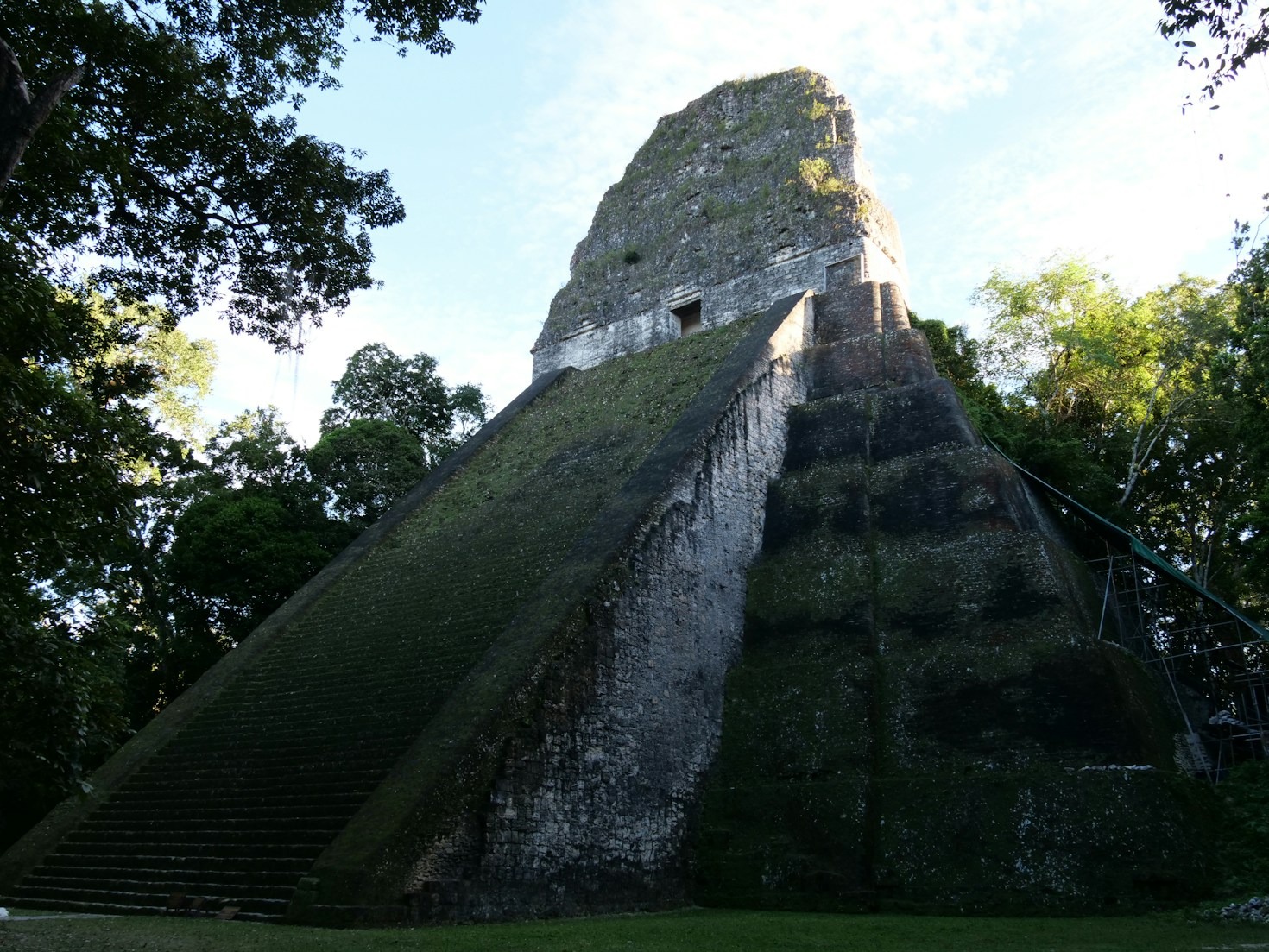 The Role of Maya and Mexica Wisdom in Modern Healing